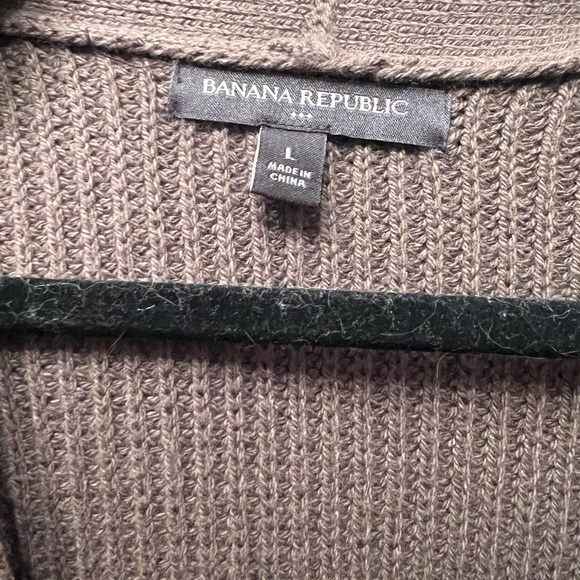 Banana Republic Cardigan - Picture 2 of 2